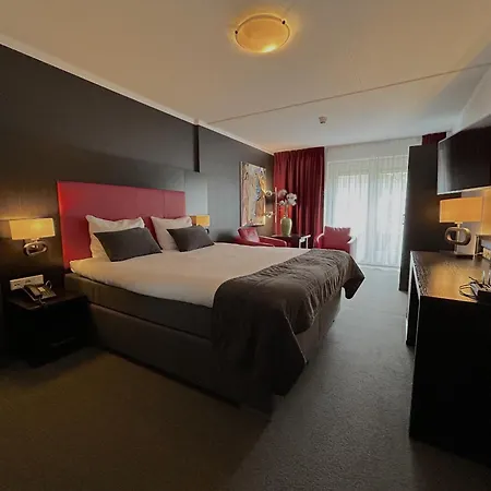 Westcord De Veluwe Hotel 4*