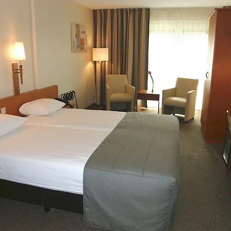 Westcord De Veluwe Hotel 4*