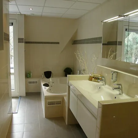 Hotel Westcord De Veluwe 4*